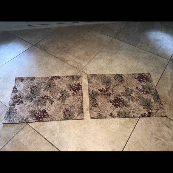 2 placemat. - Picture 2 of 5